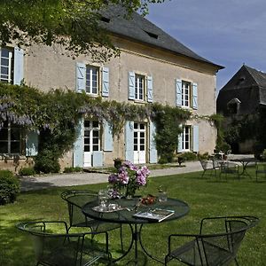 Hostellerie De La Commanderie Condat-sur-Vezere Exterior photo