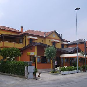 Albergo Primavera Σενιγκάλια Exterior photo