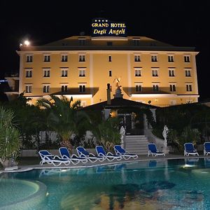 Grand Hotel Degli Angeli Σαν Τζιοβάνι Ροτόντο Exterior photo