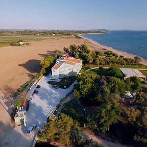 Harmony Hotel Κουρούτα Exterior photo