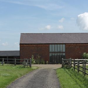 Handley Barn Bed and Breakfast Σίλβερστοουν Exterior photo