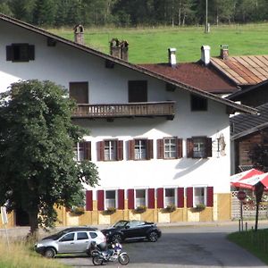 Gasthof Sonne Haeselgehr Ξενοδοχείο Exterior photo