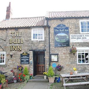 The Bull Inn West Tanfield Ρίπον Exterior photo