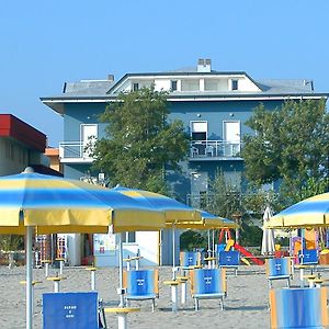 Piccolo Hotel Ariston San Mauro Mare Exterior photo