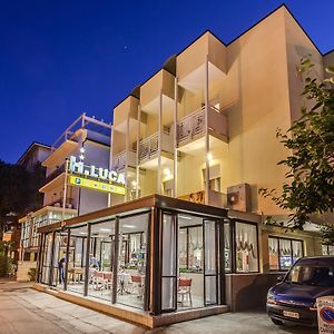 Hotel Luca Cesenatico Exterior photo