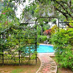 Sama Uyana Holiday Bungalow Βίλα Gampola Exterior photo