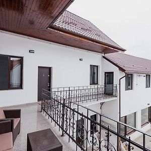 Elegant House Ξενοδοχείο Făgăraş Exterior photo