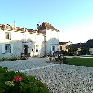 Domaine De Montboulard Ξενοδοχείο Soyaux Exterior photo