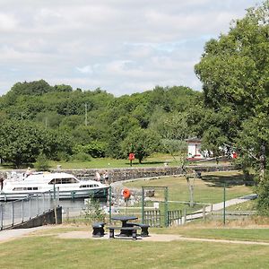 Quay Rest Βίλα Rooskey Exterior photo