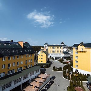 Hotel Verhovina Κίεβο Exterior photo