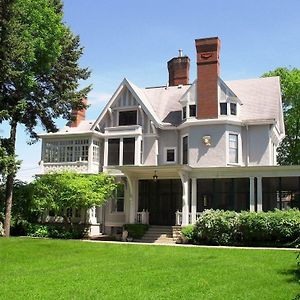 Alexander Mansion Bed & Breakfast Bed and Breakfast Winona Exterior photo