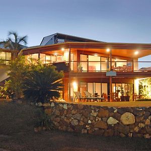 Airlie Waterfront Bed & Breakfast Bed and Breakfast Airlie Beach Exterior photo