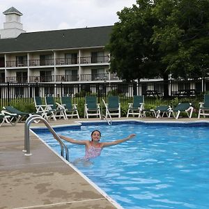 Fairbanks Inn Saint Johnsbury Exterior photo