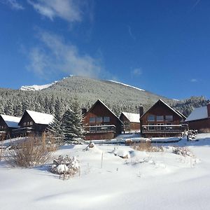 Banff Gate Mountain Resort Κάνμορ Exterior photo