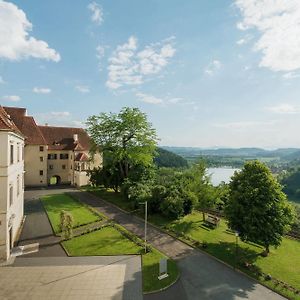 Schloss Seggau Ξενοδοχείο Λάιμπνιτς Exterior photo