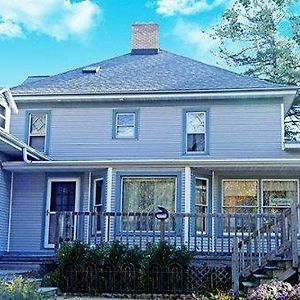 The Sawyer House Bed & Breakfast Bed and Breakfast Sturgeon Bay Exterior photo