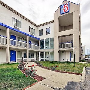 Motel 6-Columbus, Oh - West Exterior photo