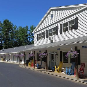 Bayside Inn & Marina Cooperstown Exterior photo