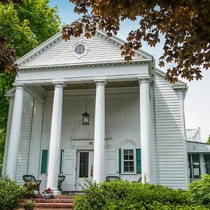 Anne'S White Columns Inn Μπαρ Χάρμπορ Exterior photo