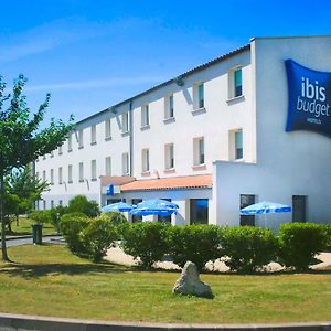 Ibis Budget Niort - La Creche Ξενοδοχείο Exterior photo