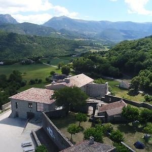 Chateau Du Poet-Celard Ξενοδοχείο Le Poët-Célard Exterior photo