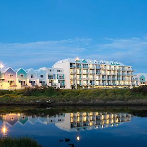 Lady Bay Resort Γουόρναμπουλ Exterior photo