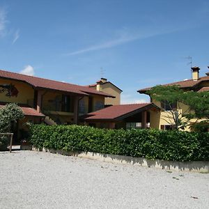 Agriturismo Lis Rosis Βίλα Medea Exterior photo