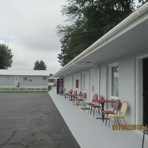 Great Lakes Motel Φρέμοντ Exterior photo