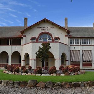 Hydro Hotel Leeton Exterior photo