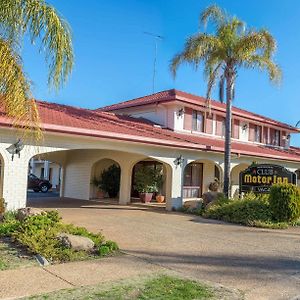 Narrandera Club Motor Inn Exterior photo