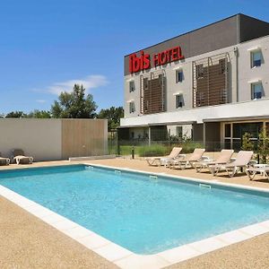 Ibis Istres Trigance Ξενοδοχείο Exterior photo