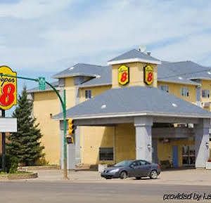 Super 8 By Wyndham Saskatoon Near Saskatoon Airport Ξενοδοχείο Exterior photo