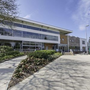 Bisham Abbey National Sports Centre Ξενοδοχείο Μάρλοου Exterior photo