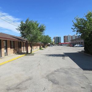 The Capri Motel Γουίνιπεγκ Exterior photo