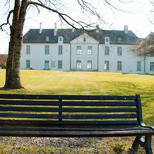 Surprenantes - Chateau Du Pe Ξενοδοχείο Saint-Jean-de-Boiseau Exterior photo