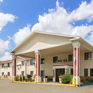 Americas Best Value Inn Φάργκο Exterior photo