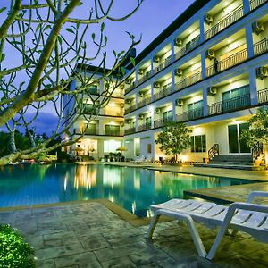 Southgate Residence Hotel - Sha Certified Chumphon Exterior photo