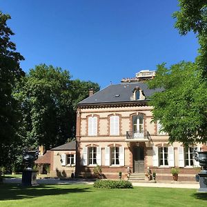 Chateau De Montabert Bed and Breakfast Montaulin Exterior photo