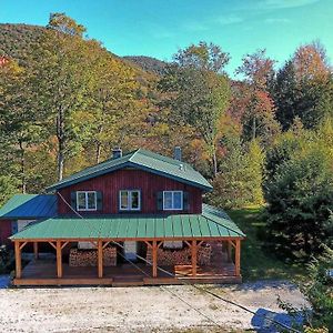 Pittsfield Chalet Βίλα Exterior photo