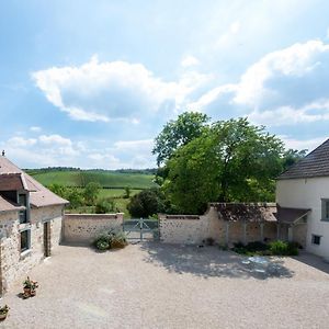 L' Ecrin Des Vignes Bed and Breakfast Sermiers Exterior photo