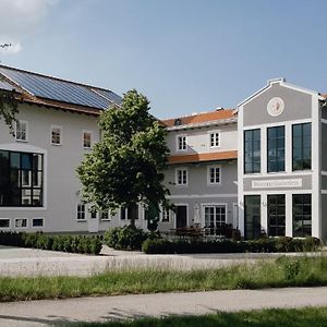 Brauerei Gaststaette Stierberg Ξενοδοχείο Obertaufkirchen Exterior photo