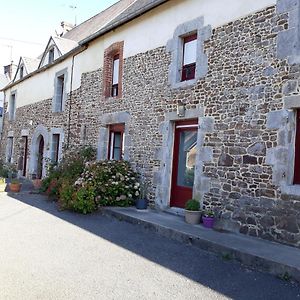 Chambres D'Hotes Au Hameau Le Mesnil-Aubert Exterior photo