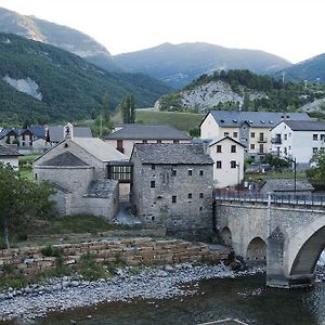 Hostal Rio Ara Bellosta Ξενοδοχείο Fiscal Exterior photo