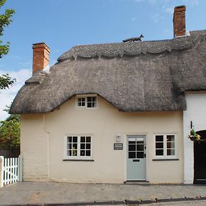 Old Fox Cottage Έβεσαμ Exterior photo