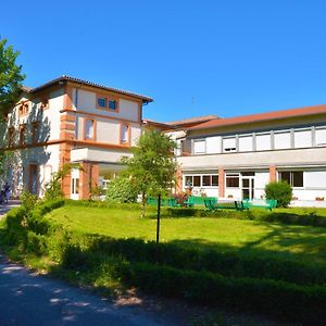 Centre Louis Ormieres Ξενοδοχείο Μοντωμπάν Exterior photo