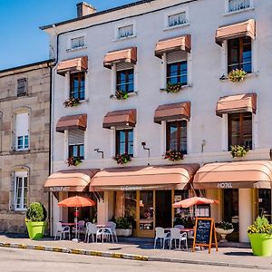 Le Commerce Ξενοδοχείο Dompaire Exterior photo