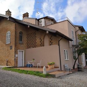 700Enolocanda Ξενοδοχείο Santa Giuletta Exterior photo