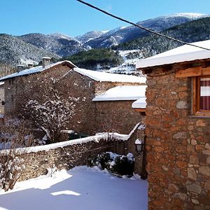 El Paller D'Urus Διαμέρισμα Exterior photo