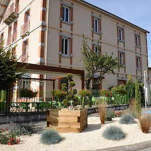 Hotel Restaurant De La Poste Saint-Just-en-Chevalet Exterior photo