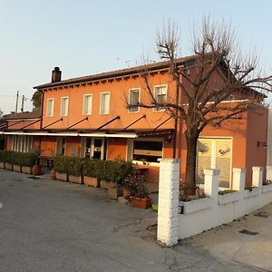 Locanda Mirafiori Ξενοδοχείο San Donà di Piave Exterior photo